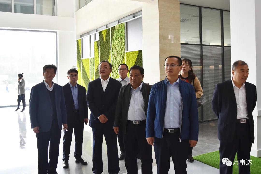 Inspection Group of Provincial Federation of Trade Unions to visit Wiskind to check and accept the province’s first batch of “all-staff innovation enterprises”